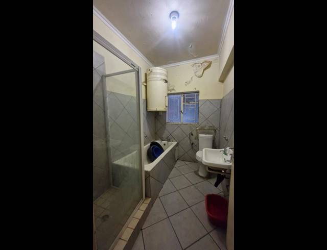 3 BEDROOM HOUSE FOR SALE IN BLOEMFONTEIN CENTRAL